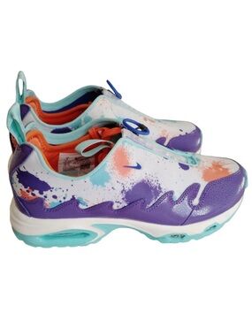 NWOT Women’s Nike Air Max Purple and Teal Artsy Athletic Shoes size 6